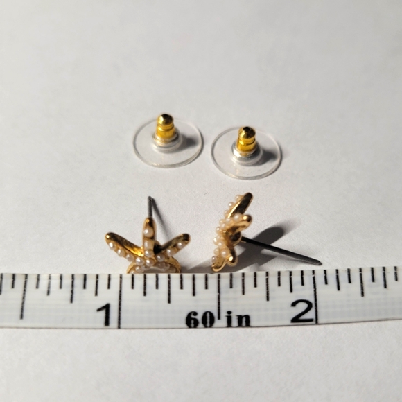 Starfish Post Earrings Small Gold Pearls - Picture 2 of 5